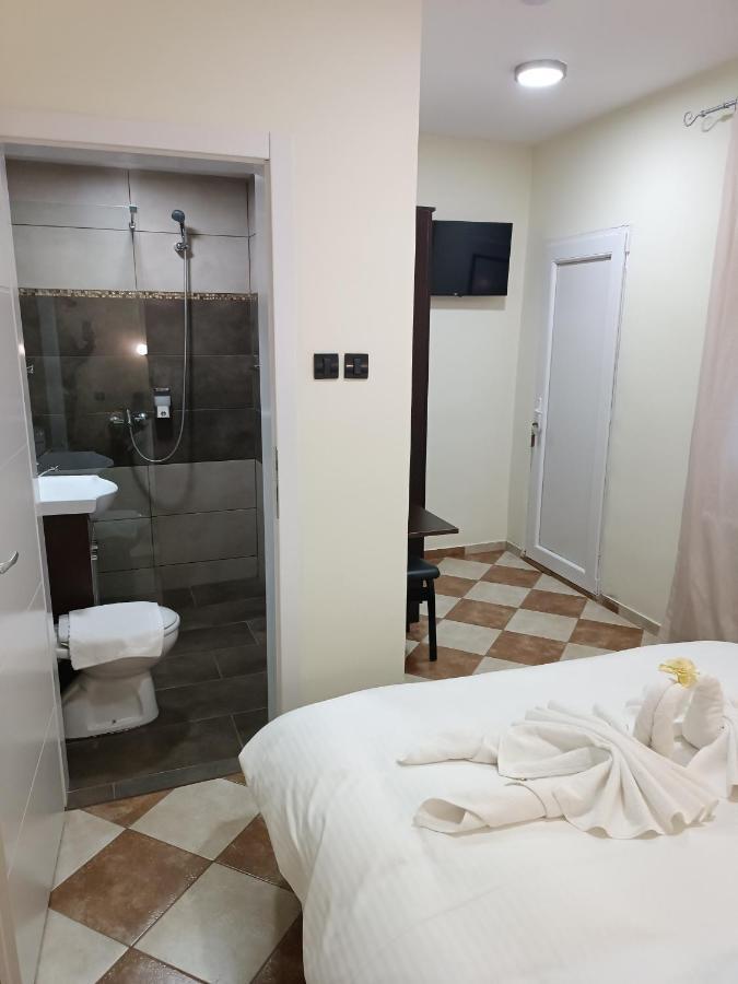 V & V Villa Lalince Экстерьер фото